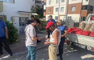 Zabıta amiri, soğan ve patates çuvallarını tartınca...