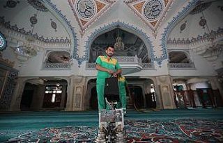 Zeytinburnu’ndaki tüm camiler Mevlit Kandili’nde...