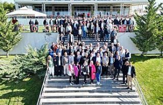 Başkan Çolakbayrakdar, “Şehrimiz ve milletimiz...