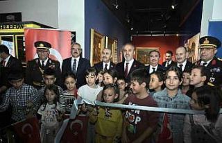 Bir Cumhuriyet Ressamı Şefik Bursalı