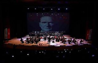 Cumhuriyetin 100. yılına özel 100 çocuk sahne...