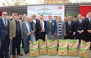 Iğdır’da çiftçilere yüzde 75 hibeli tohum desteği...