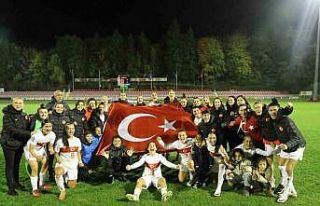 Kadın Milli futbol takımından taraftara çağrı