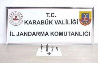 Karabük’te tarihi eser satmak isteyen kişiler...