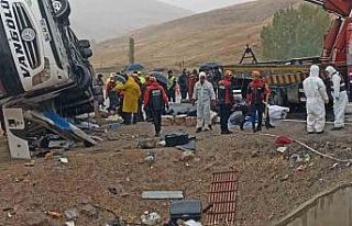 Otobüs kazasında ölü sayısı 8’e yükseldi