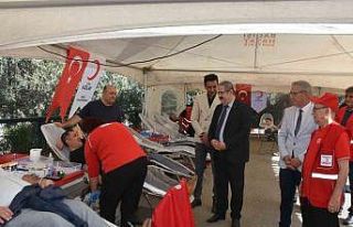 Salihli’de rekor kan bağışı: Toplam bin 683...