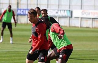 Sivasspor Kasımpaşa maçının taktiğini çalıştı