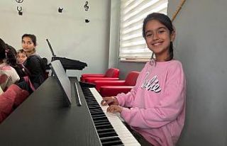 14 bin nüfuslu ilçede herkese bir kitabın düştüğü...