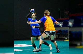 A Milli Kadın Hentbol Takımı hazırlık kampı...