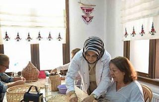 Aile Yaşam Merkezlerinden 20 binden fazla kadına...