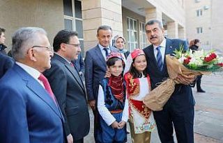 Bakan Tekin’den Kayseri Valiliği’ne ziyaret