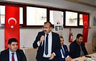 Belediye Başkanı Doğan, öğretmenlerle yemekte...