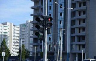 Büyükşehir Belediyesi, yol ve yaya güvenliği...