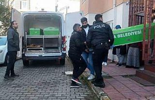 Eşini öldürüp oğlunu yaralamıştı, intihar...