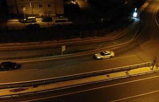 Polisin dur ihtarına uymayan otomobil kovalamacası...