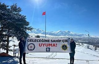 Polisten “Uyuşturucuya DUR de” çağrısı
