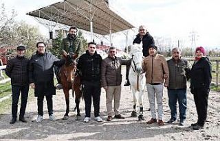 Rahvan Atçılar Derneğinden şehitler için mevlit...