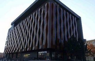 100’üncü yılın 100’üncü kütüphanesi Bingöl’de...