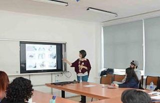 Anadolu Üniversitesi Güzel Sanatlar Eğitimi Bölümünden...