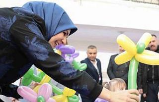 Bakan Göktaş savaş mağduru Ukraynalı çocukları...