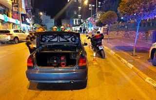 Balıkesir’de kurallara uymayan sürücülere ceza...