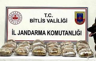 Bitlis’te 20 kilo 250 gram kubar esrar ele geçirildi