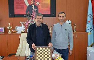 En çok atık pil toplayan okullar ödüllendirildi