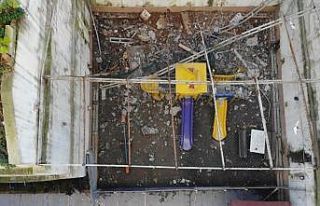 Eyüpsultan’da toprak kayması sonucu kömürlükten...