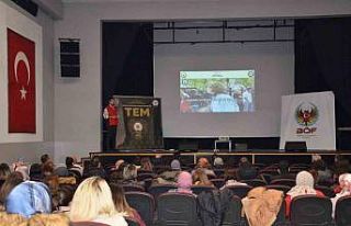 Kars’ta öğretmenler “Gençlik Sizin Eseriniz’’...