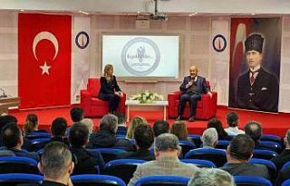 Kütahya’da öğretmen eğitimi konusu masaya yatırıldı