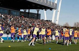 Real Madrid’in taraftara açık antrenmanında Arda...