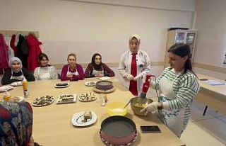 Şahinbey Belediyesi’nin pasta kursuna yoğun ilgi