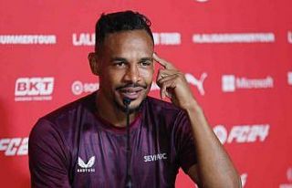 Sevilla, Fernando Reges’in sözleşmesinin feshedildiğini...