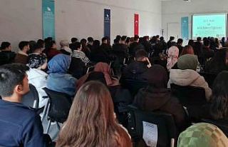 Söyleşide atık yönetimi ve bertaraf edilmesi konuşuldu