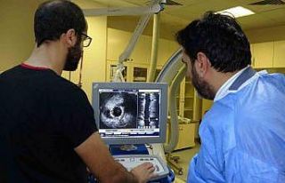 Van’da hastaneye kazandırılan IVUS cihazı hastalara...