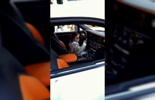 Zayn, bu kez milyonluk elektrikli aracın direksiyonuna...