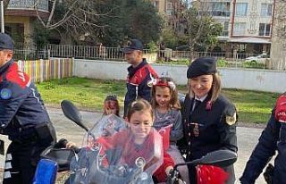 Aydın’da 173 çocuğa jandarma tanıtıldı
