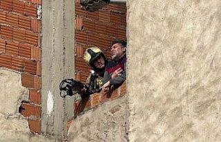 Bursa’da yangında can pazarı... 2’si çocuk...