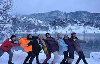 Çubuk Gölü’nde kış güzelliği yaşanıyor