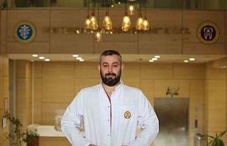 Diş implantlarında başarıyı belirleyen faktör:...