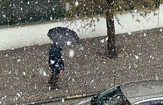 Gaziantep’te yılın ilk kar yağışı