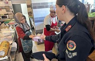 Jandarmadan kadın esnafa KADES bilgilendirmesi