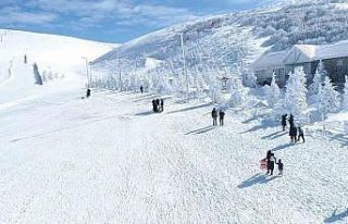 Ortopedi uzmanı uyardı: "Kayakta basit yaralanmalar...