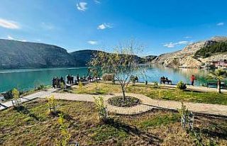 “Sakin Şehir” Halfeti’de yaz mevsimi yaşanıyor