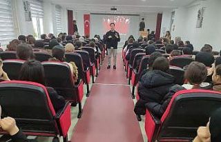 Adana’da öğrencilere terör uyarısı