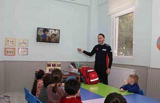 Afet bilincine yönelik eğitimi uzmanlardan aldılar