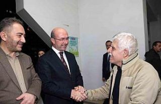 Başkan Pekyatırmacı vatandaşların kandil bereketine...