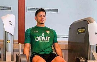 Bursaspor salonda çalıştı