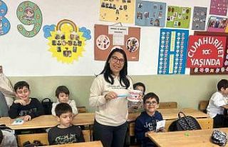 Eceabat’ta öğrencilere koruyucu ağız ve diş...