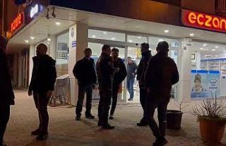 Eczaneye çalışanını tehdit eden uyuşturucu bağımlısı...
